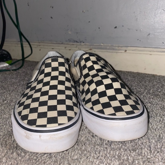 Checkered vans. - Picture 3 of 3